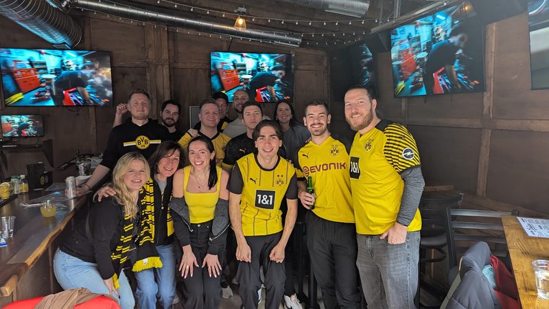 BVB Chicago members at a watch party in The Graystone Tavern